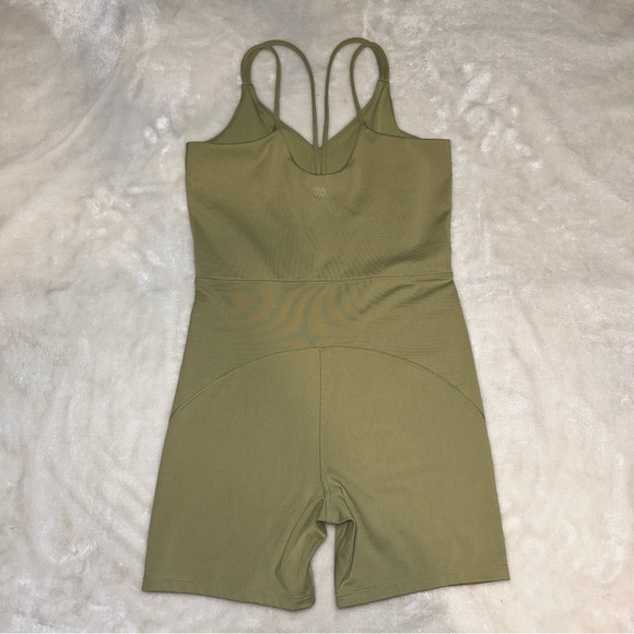 All In Motion Green One Piece Athletic Romper Jumpsuit Size Small - Picture 8 of 10